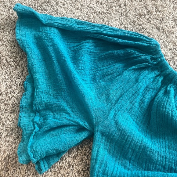 Jen’s Pirate Booty gauzy tie-back top - Picture 8 of 11